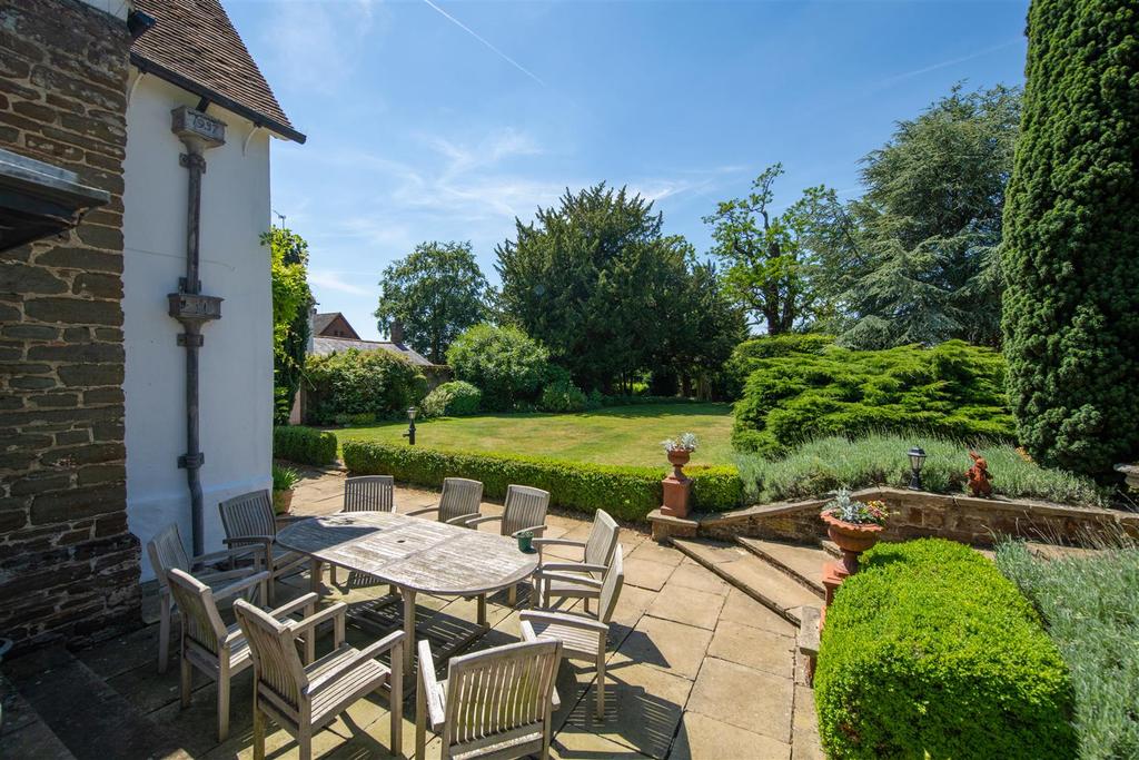 Harlington Manor, Harlington-39.jpg