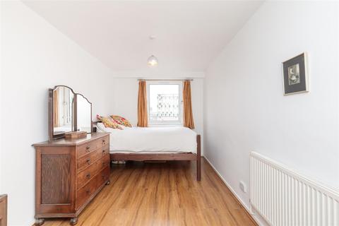 Flat 40, Modling House Mace Street, London, E2 0RD