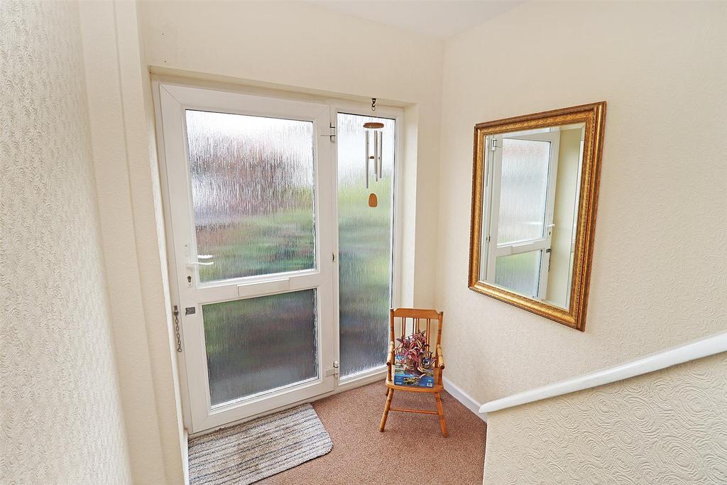 Vale Road, Timperley, Altrincham 3 bed semidetached house £400,000