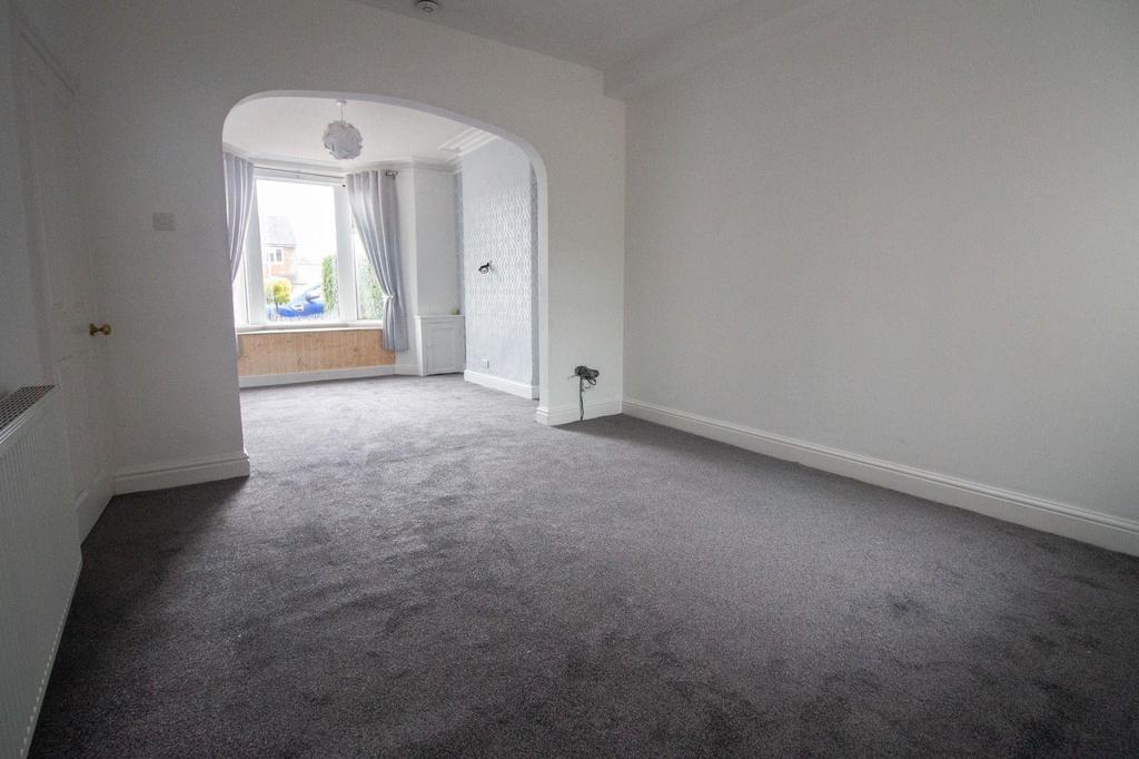 Hornby Road, Caton, Lancaster 2 bed terraced house £800 pcm (£185 pw)