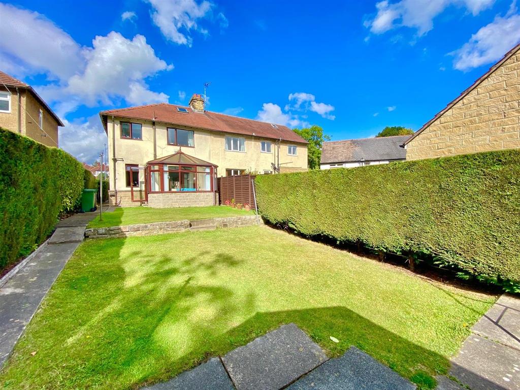 Benomley Road, Huddersfield 3 bed semidetached house £200,000