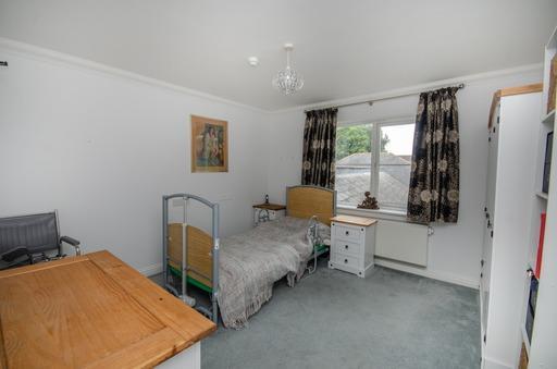 Bedroom.jpg