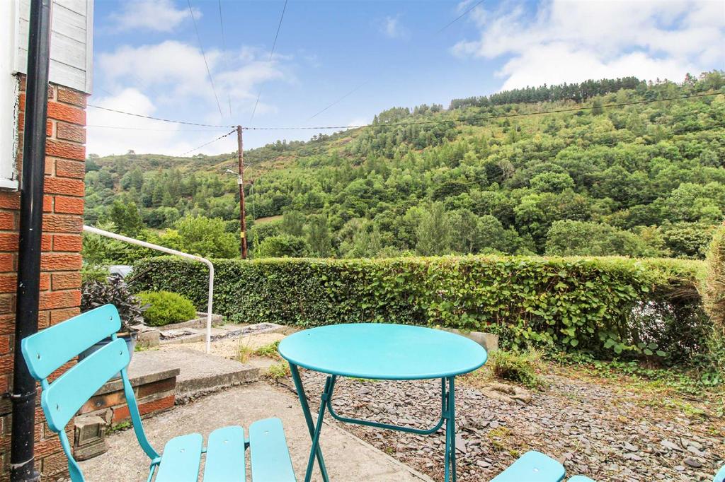 Llangollen Terrace, Glyn Ceiriog 2 bed terraced house for sale £145,000