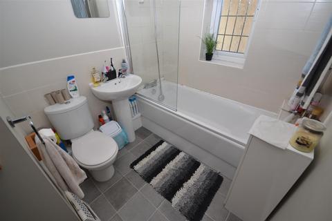 31 Scholars Gate, Garforth, Leeds, LS25 1BF