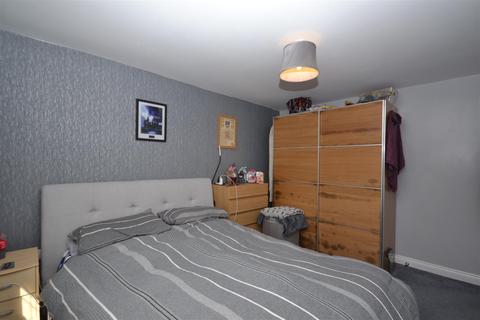 31 Scholars Gate, Garforth, Leeds, LS25 1BF