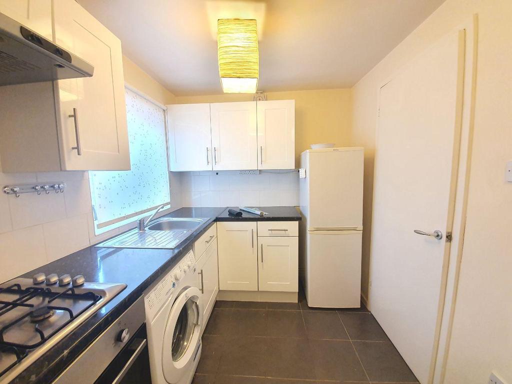 Hargrave Park, London 1 bed flat £1,550 pcm (£358 pw)