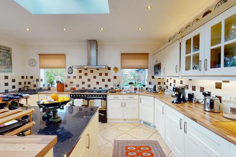 20 Brackenley Drive, Embsay, Skipton, BD23 6QN