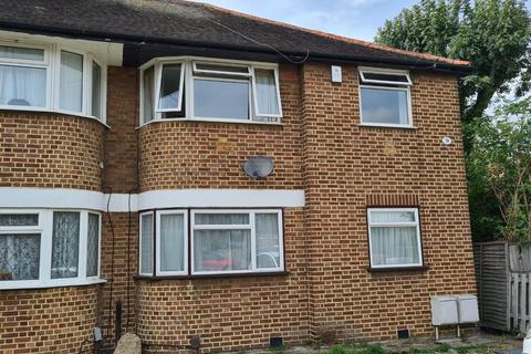 78 Reynolds Close, Carshalton, SM5 2AZ