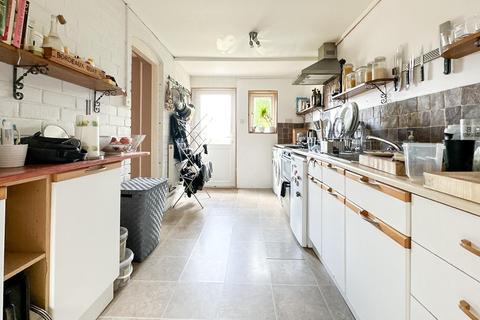 128 Lynton Road, Bristol, BS3 5LP