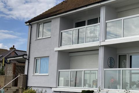 2 bedroom flat to rent - Marine Drive, Rottingdean, Brighton