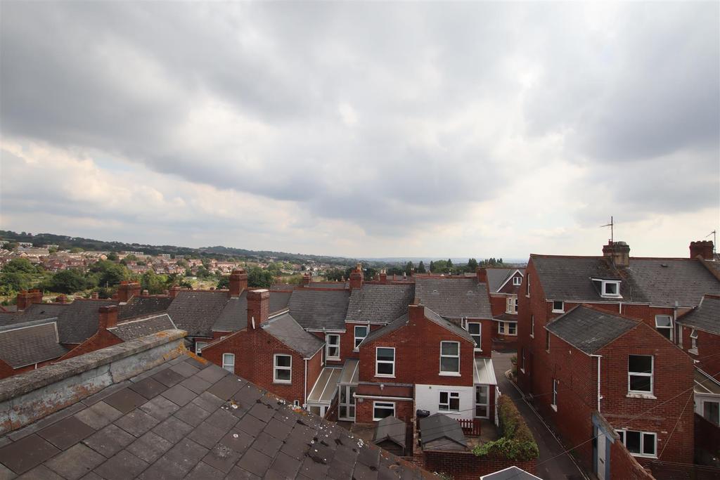 Rooftop Views from Bedroom 4.JPG