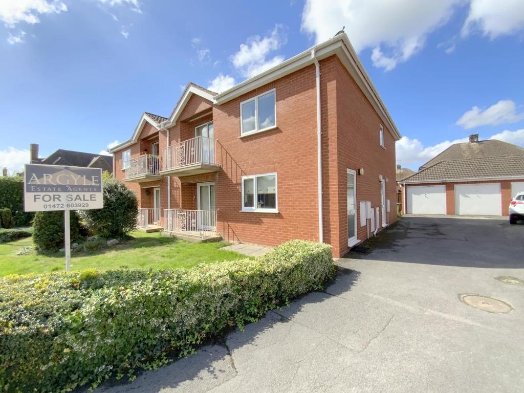 St James Court, Grimsby 2 bed apartment for sale £130,000