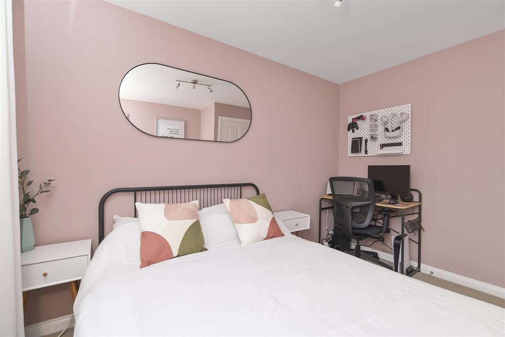 86 Swift Street3.jpg