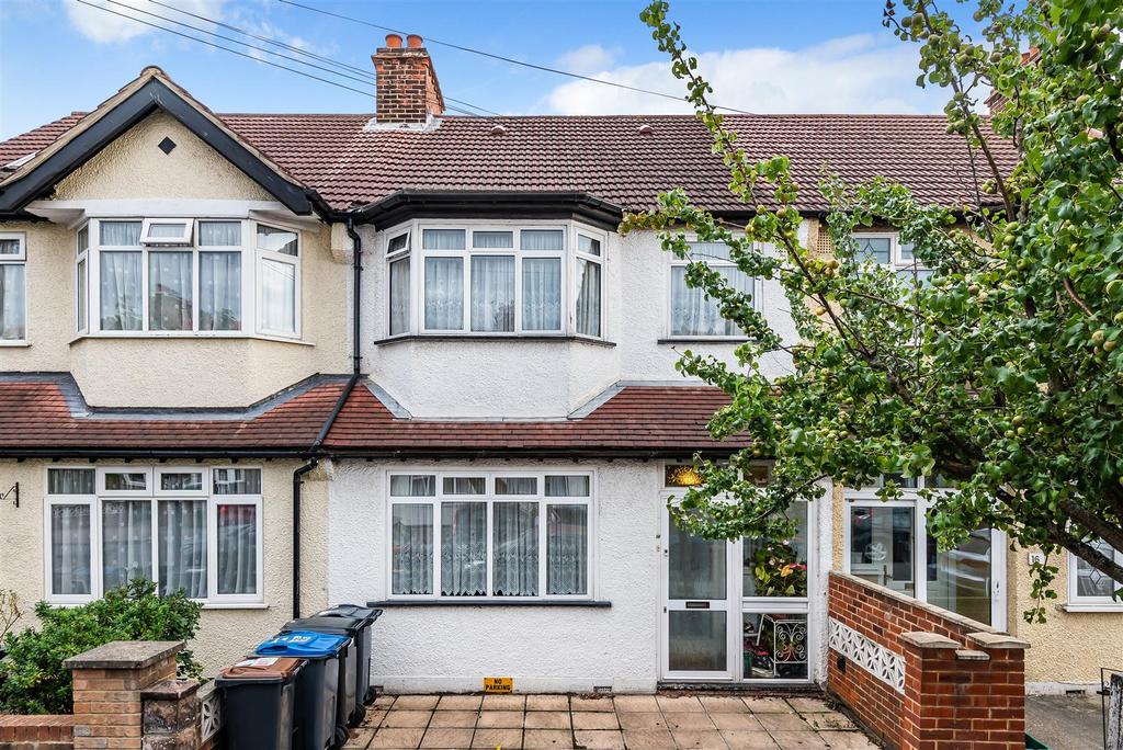 Malden Avenue, London 3 bed terraced house £500,000