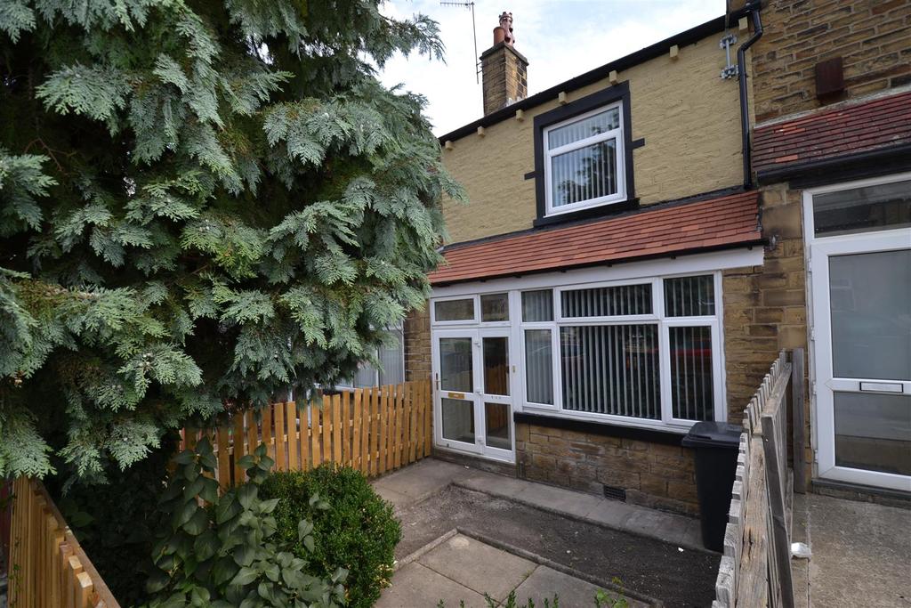 Hastings Avenue, Bankfoot, Bradford 2 bed terraced house for sale £