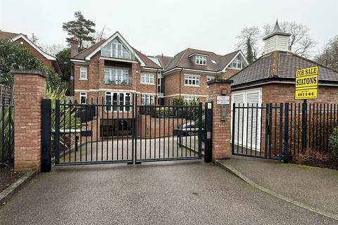 undefined, Georges Wood Road, Brookmans Park, Hertfordshire, AL9