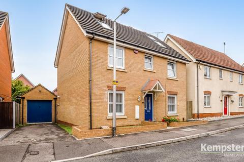 5 Cardinal Road, Chafford Hundred, Grays, RM16 6DW