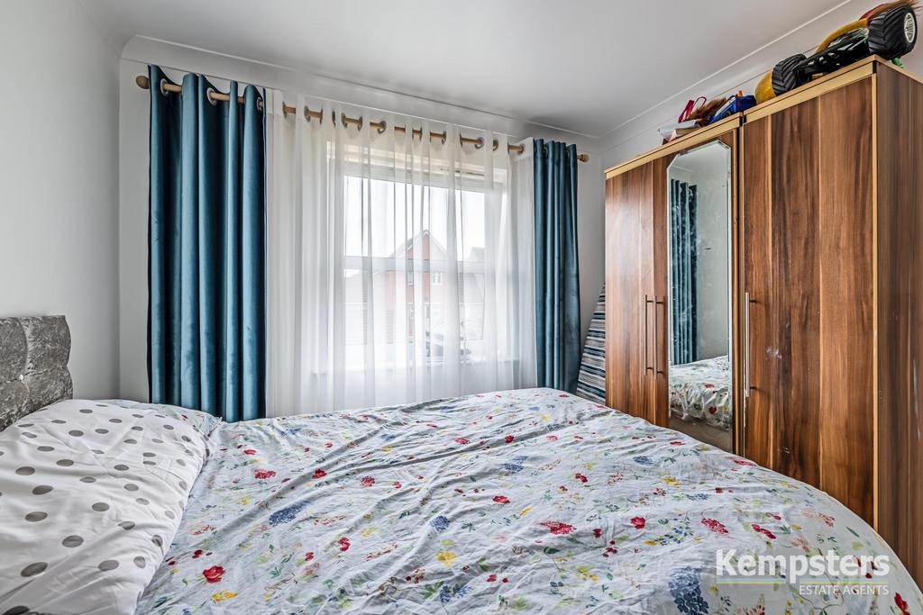 Bedroom 3 2nd.jpg
