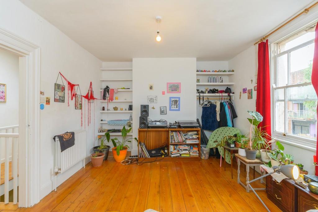 DAORELYGRAb21 - Bedroom C.jpg