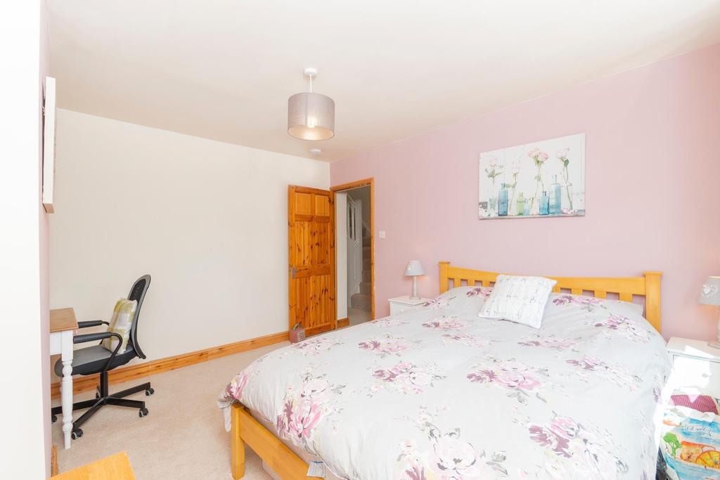 DAORLLEWNAB1 - Bedroom E.jpg