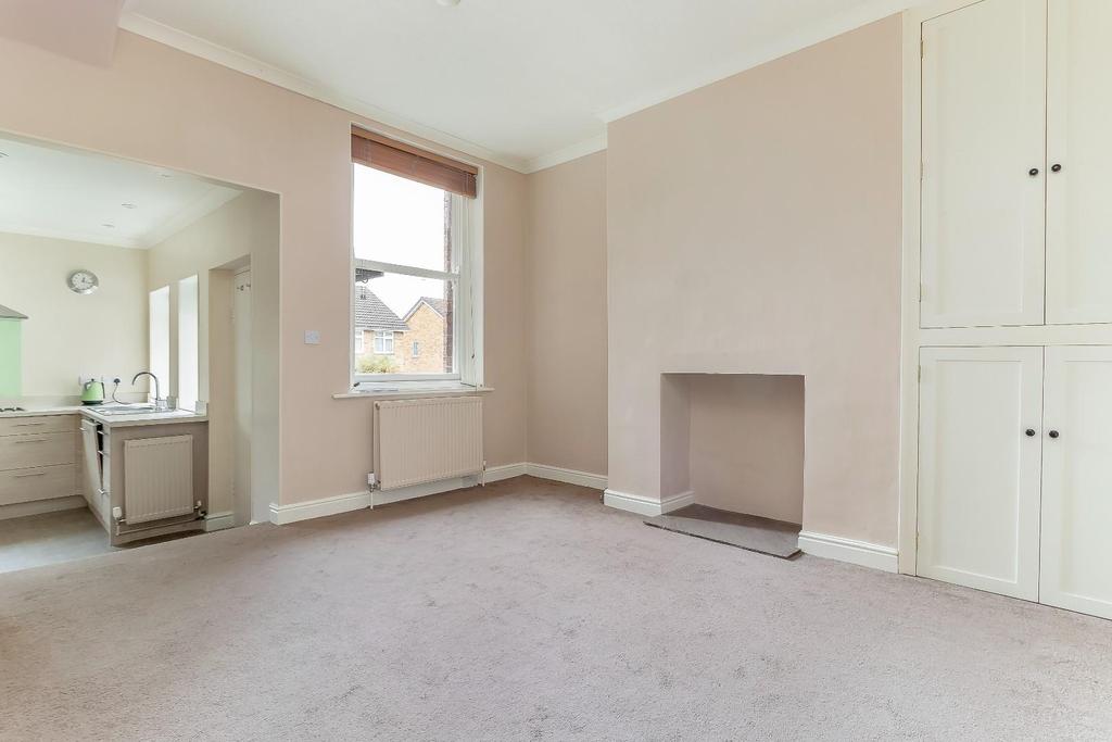 Dixon Terrace, Harrogate 2 bed terraced house £235,000