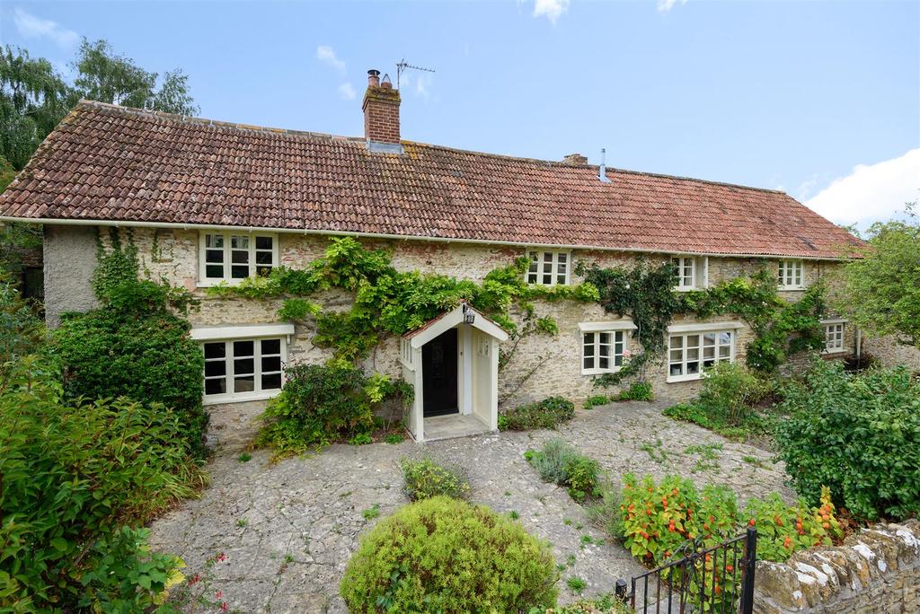 High Street, Hardington Mandeville, Yeovil 4 bed detached house £
