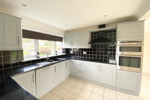 3 bedroom semi-detached house for sale - Bryngwenllian, Whitland