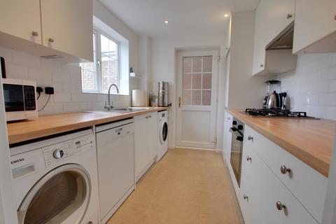 3 bedroom detached house for sale - HOME MEAD, DENMEAD