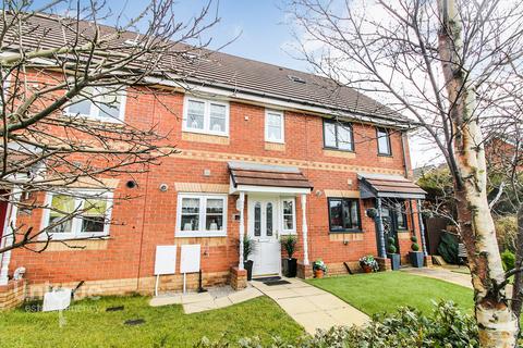 3 bedroom terraced house to rent, Kingfisher Way, Fleetwood, Lancashire, FY7