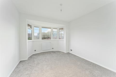 24 Welbeck Close, Epsom, KT17 2BJ