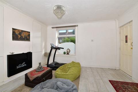 9 Tavistock Walk, Carshalton, SM5 1QN