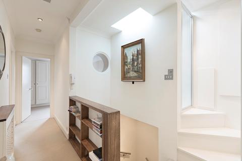 2 bedroom flat for sale - St Anns Villas, London, W11