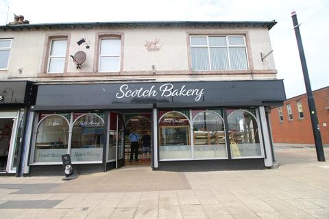 Cafe to rent - 182-184 Lord Street, Fleetwood, Lancashire, FY7