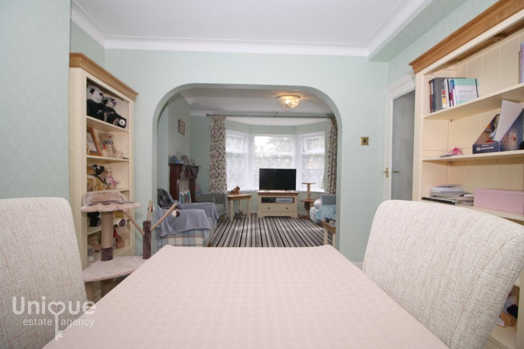 Larkholme Avenue, Fleetwood, FY7 2 bed bungalow £139,950