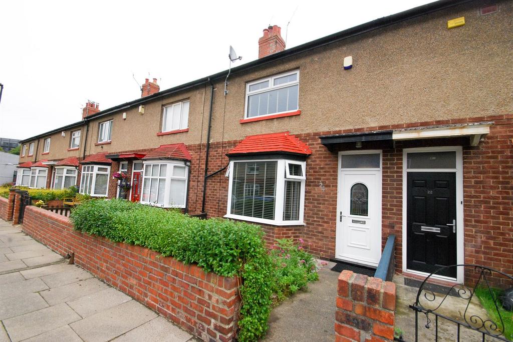 Hedley Terrace, Gosforth 2 bed terraced house £1,000 pcm (£231 pw)