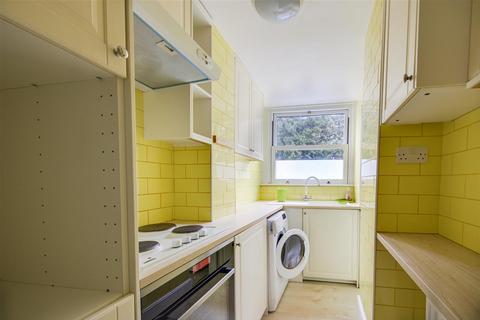 undefined, South Park Hill Road, South Croydon