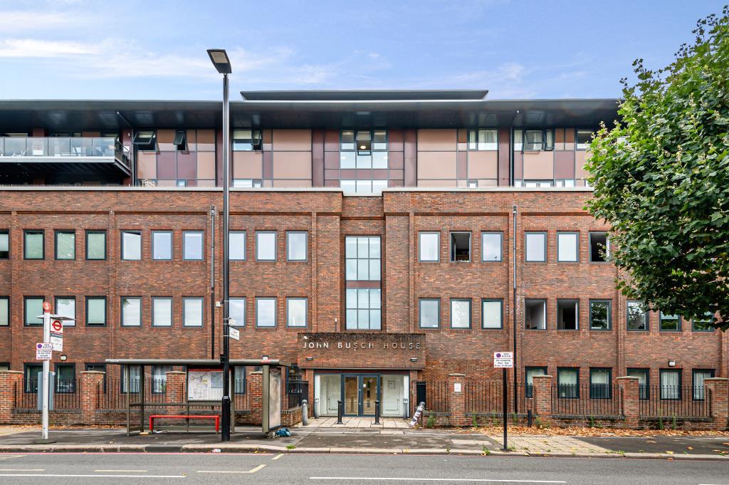 Tw7 Postcode Isleworth, London, TW7 2 bed block of apartments - £515,000