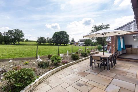2 Curlews Meadow, St Harmon, Rhayader, LD6 5LQ
