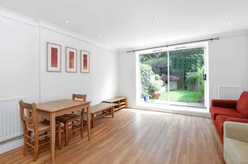 John Ruskin Street London SE5 4 bed house £3,750 pcm (£865 pw)