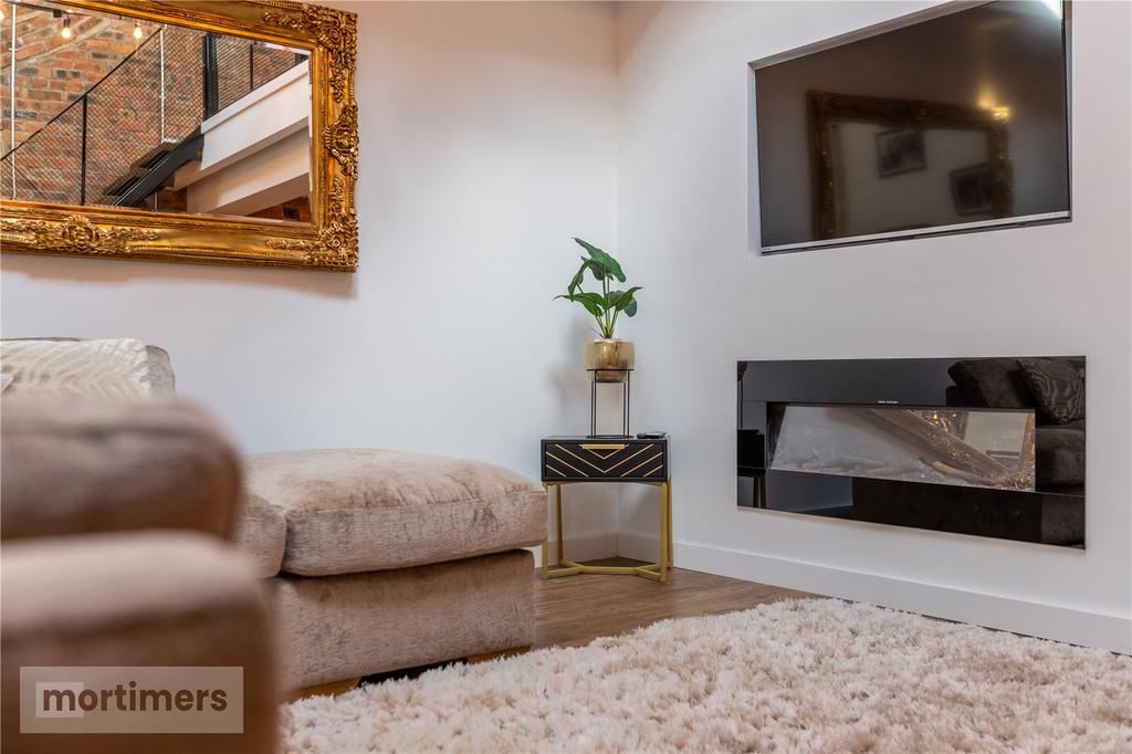 Fireplace 4b