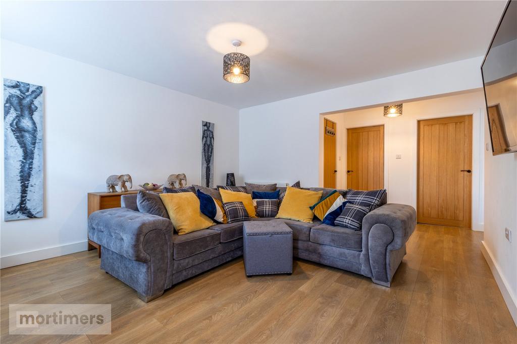 Living Room 4a