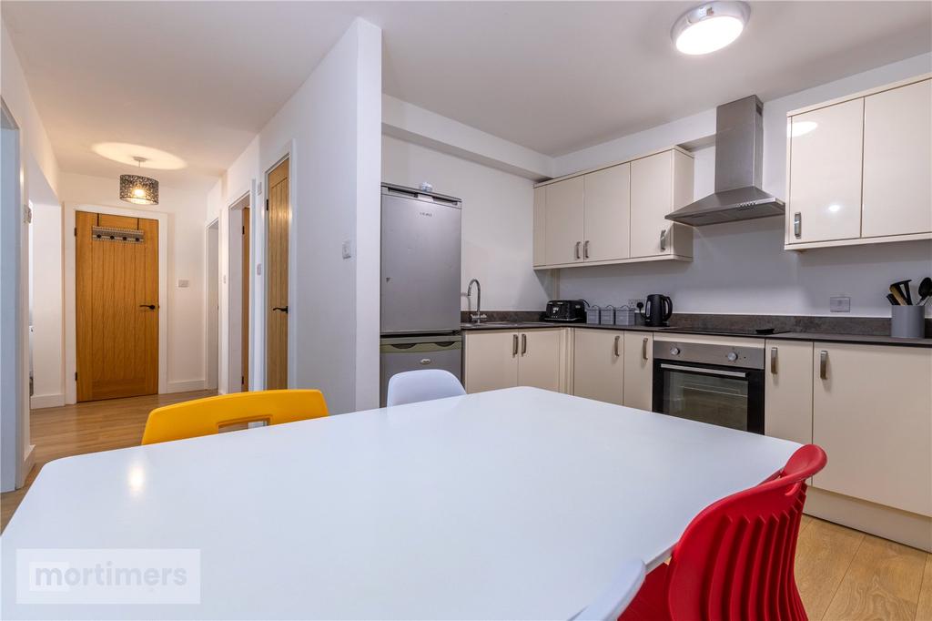 Kitchen 4a