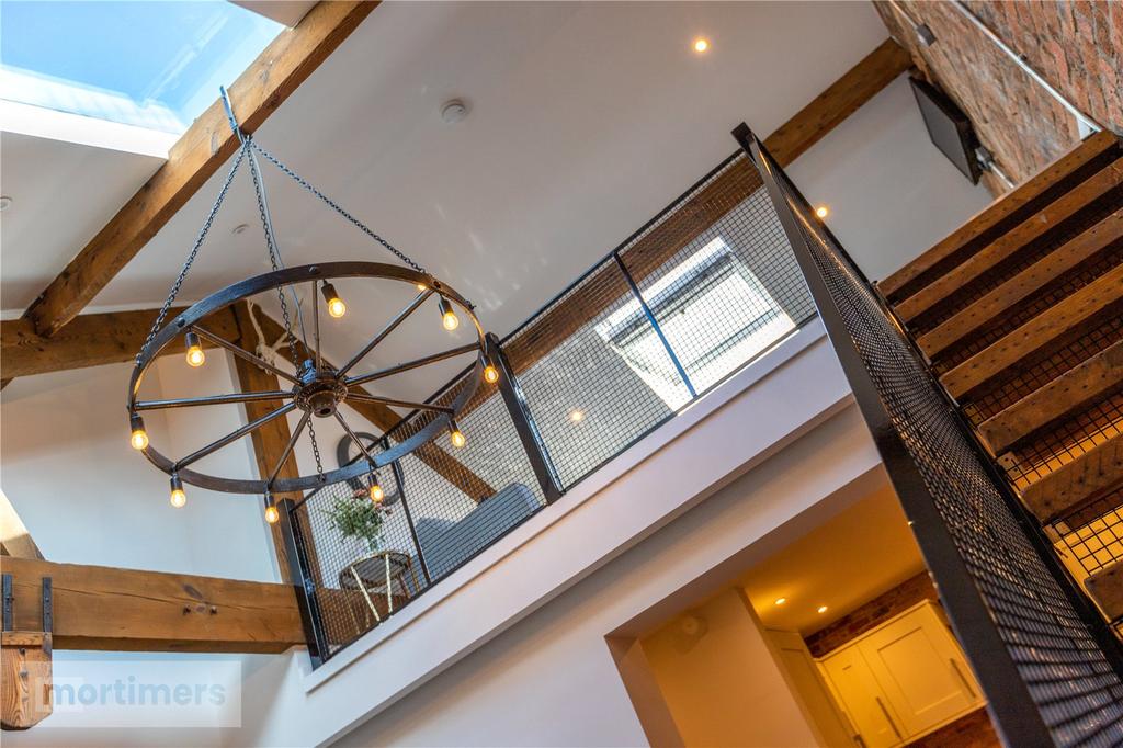 Mezzanine 4b