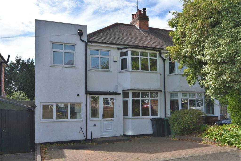 Elm Croft, Oldbury, B68 3 bed semidetached house £250,000