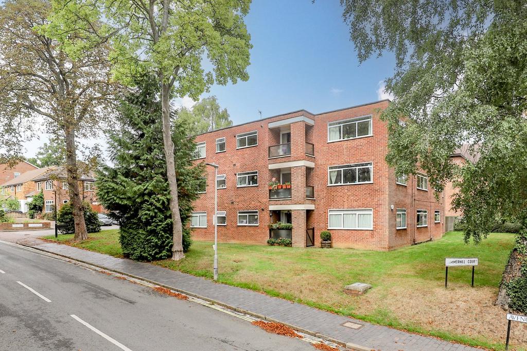 Summerhill Court, Avenue Road, St. Albans, Hertfordshire, AL1 3 bed
