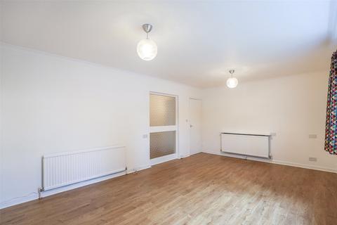 3 bedroom apartment to rent, Summerhill Court, Avenue Road, St. Albans, Hertfordshire, AL1