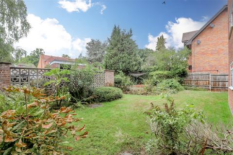 3 bedroom apartment to rent, Summerhill Court, Avenue Road, St. Albans, Hertfordshire, AL1