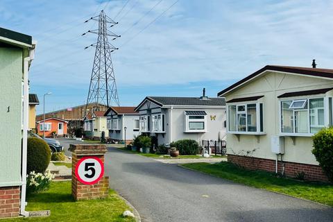 2 bedroom park home for sale - Colchester, Essex, CO2