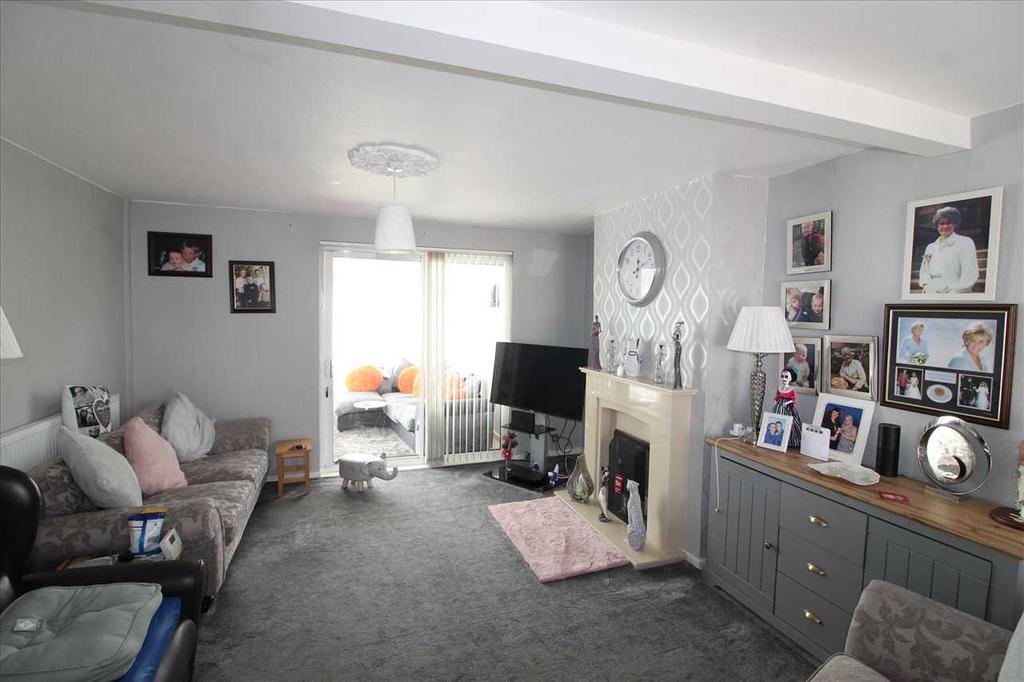 Felspar Road, Southdene, Kirkby 3 bed terraced house £129,000