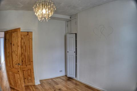 1 bedroom flat to rent, Corbett Street, Glasgow, Lanarkshire, G32